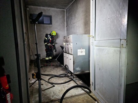 3 Požar transformatorske postaje v Grosupljem